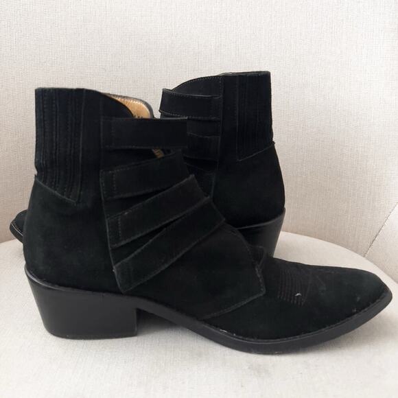 Toga Pulla Boots Womens 37 7 Buckle Belted Cowboy Ankle Black Suede Boho Western - Picture 5 of 11